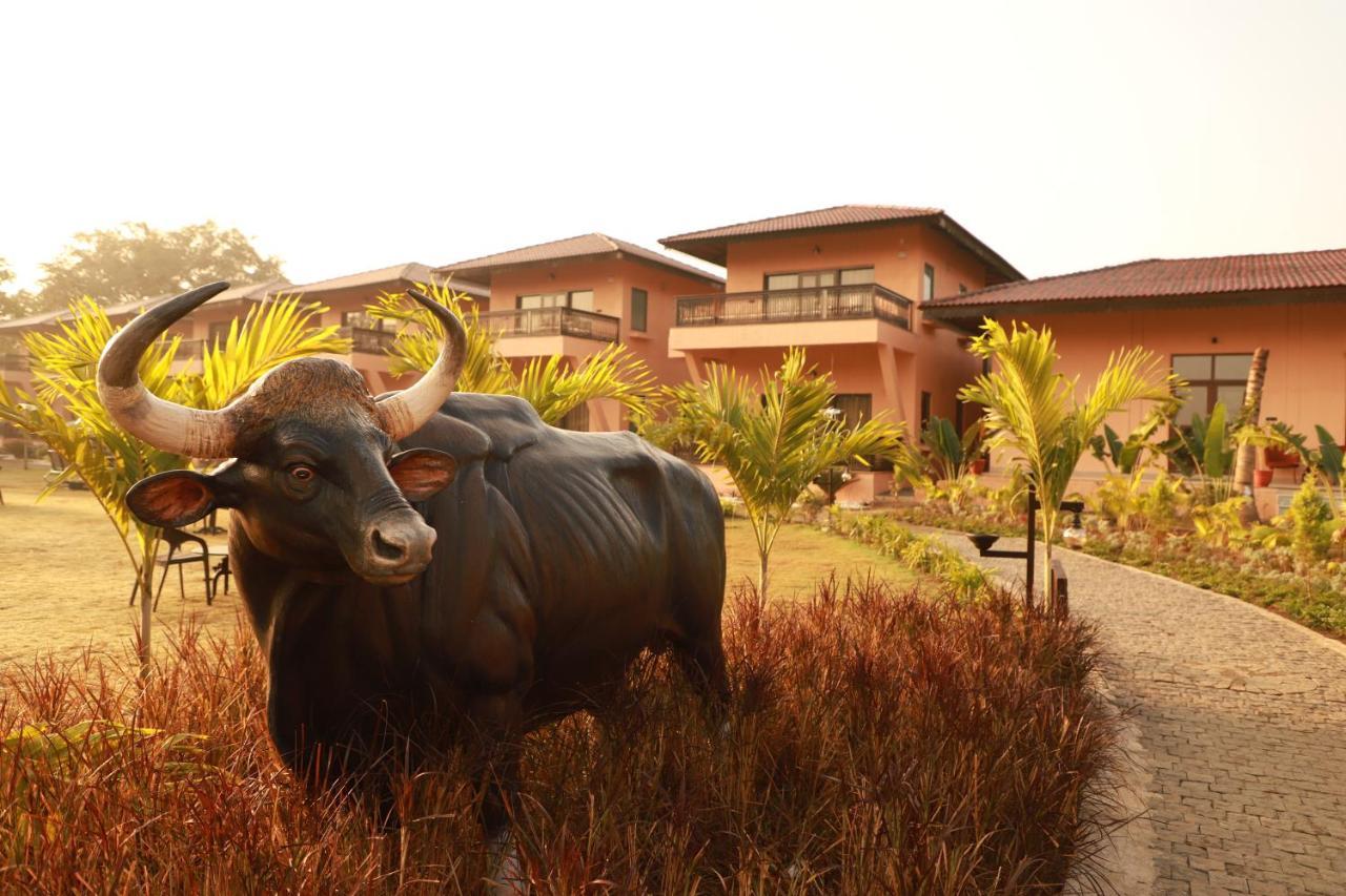 Hotel The Pench International Khawāsa Exterior foto